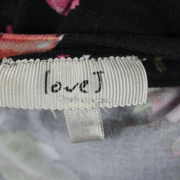 LOVE J - Picture 5 of 5